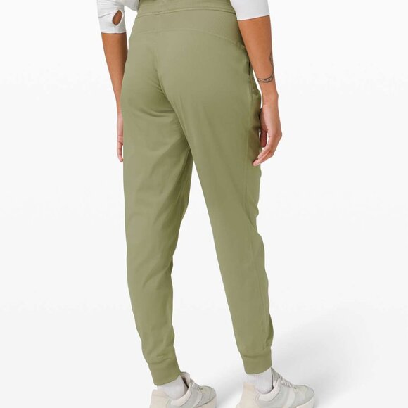 Lululemon Dance Studio Jogger Size 18 - Picture 2 of 6